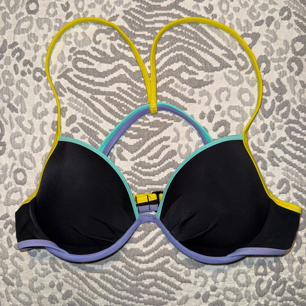 Victoria’s Secret Bikini Top